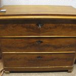 582 8231 CHEST OF DRAWERS